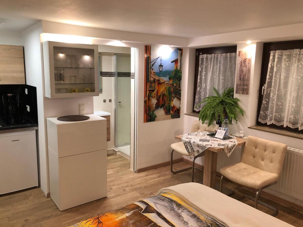 Ferienwohnung Apartment Dettum Mit Eigenem Bad, Kochnische Und Wintergarten Екстер'єр фото