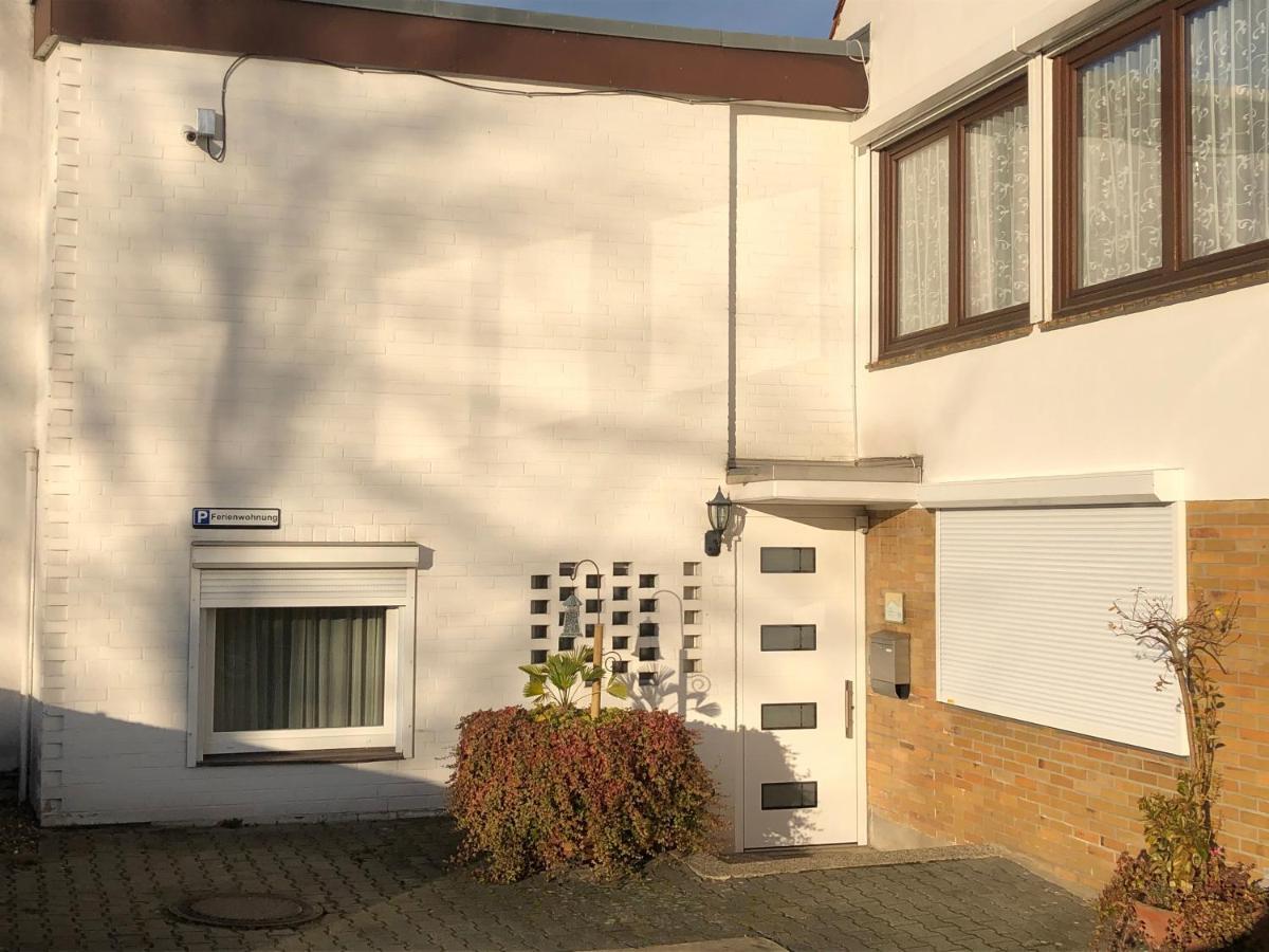 Ferienwohnung Apartment Dettum Mit Eigenem Bad, Kochnische Und Wintergarten Екстер'єр фото